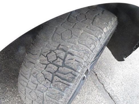 Used 2021 Ford Expedition Max Limited image 3