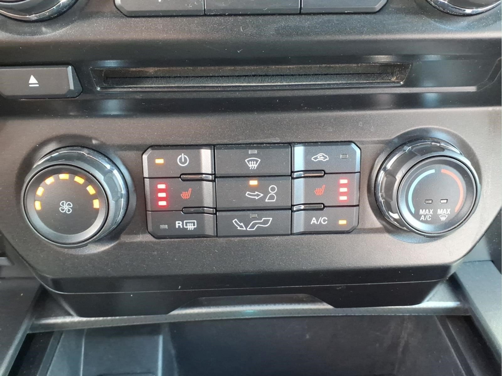 Used 2017 Ford F150 XLT w/ Equipment Group 302A Luxury AWD/4WD image 13