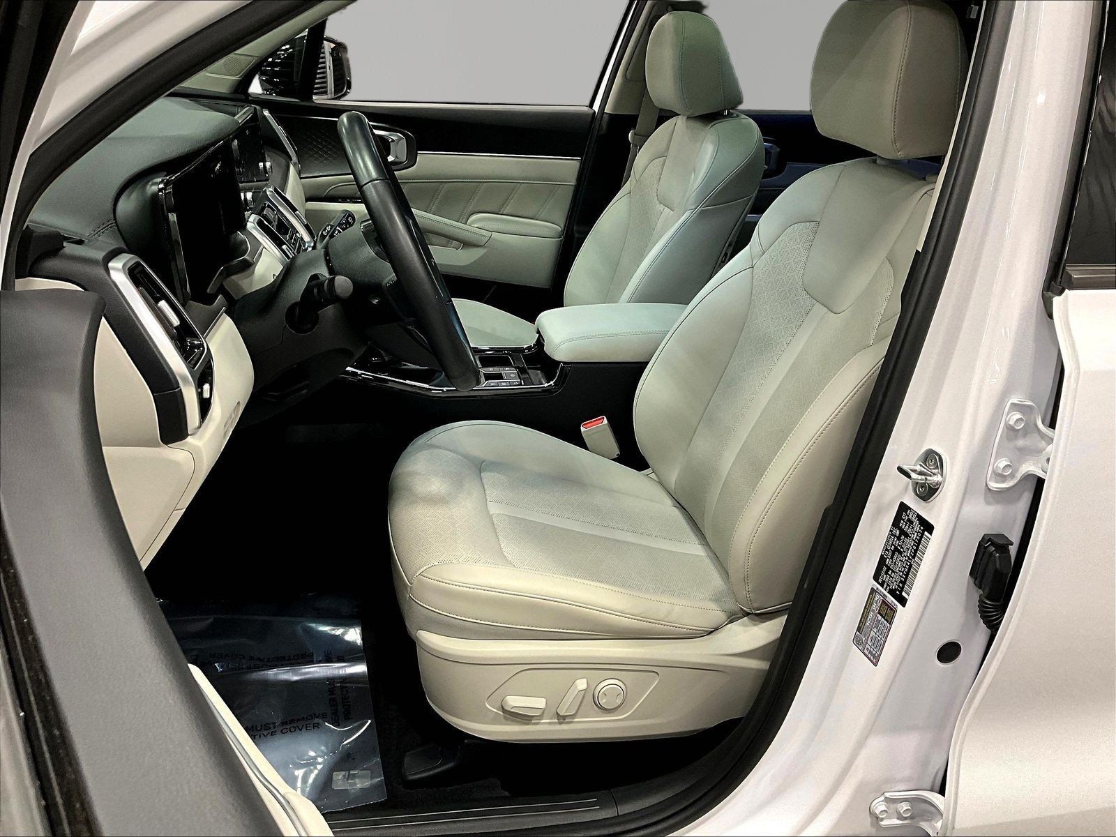 Used 2023 Kia Sorento SX FWD image 21