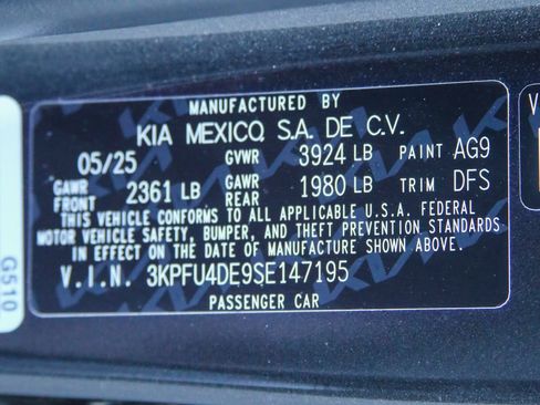 Used 2025 Kia K4 EX image 26