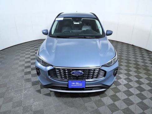 Certified 2024 Ford Escape Platinum AWD/4WD image 3