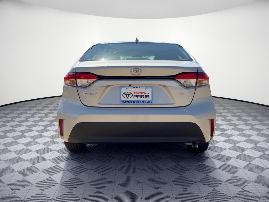 Used 2023 Toyota Corolla LE FWD image 11