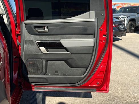 Used 2024 Toyota Tundra Limited image 25