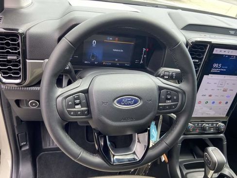 Used 2026 Ford Ranger XLT w/ Equipment Group 301A High RWD image 17