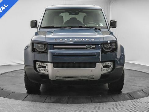 Used 2024 Land Rover Defender 110 S image 2