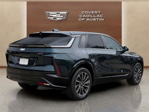 Certified 2024 Cadillac Lyriq Sport image 4