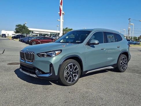Used 2026 BMW X1 xDrive28i w/ Technology Package AWD/4WD image 2