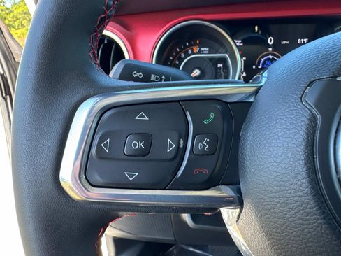 Used 2023 Jeep Gladiator Rubicon w/ LED Lighting Group image 34