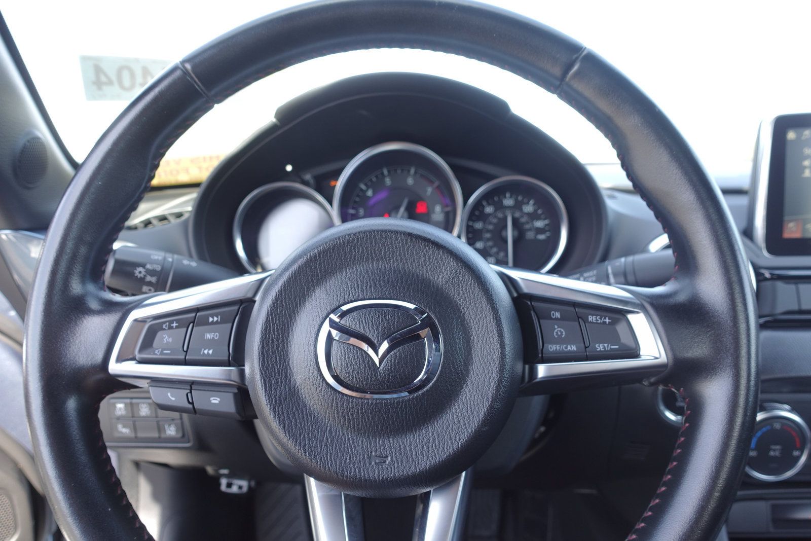 Used 2016 MAZDA MX-5 Miata Grand Touring RWD image 18