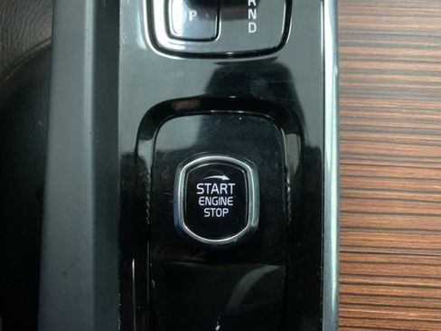 Certified 2024 Volvo S60 B5 Plus image 15