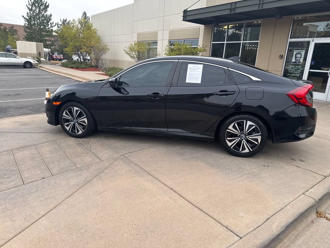 Used 2016 Honda Civic EX-T image 10