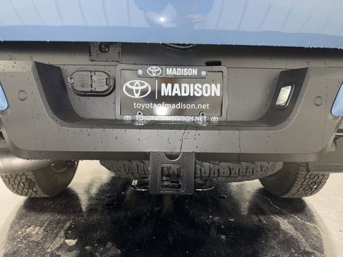 New 2026 Toyota Tacoma TRD Off-Road w/ TRD Off Road Upgrade Package AWD/4WD image 41