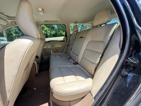 Used 2013 Volvo XC70 T6 AWD/4WD image 10
