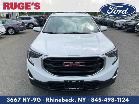 Used 2018 GMC Terrain SLE w/ Driver Convenience Package AWD/4WD image 9