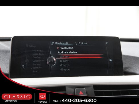 Used 2016 BMW 320i xDrive Sedan AWD/4WD image 11