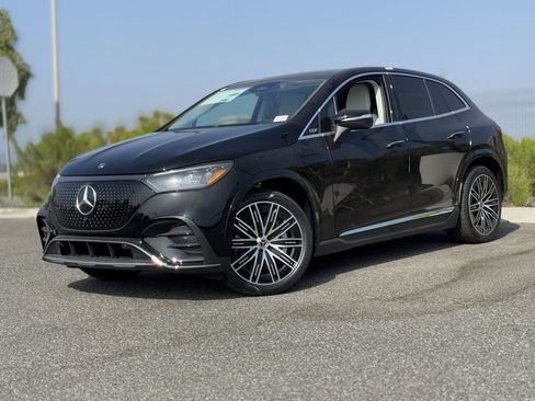 New 2026 Mercedes-Benz EQE 320+ SUV image 2