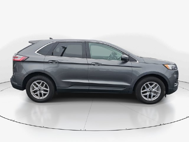Used 2024 Ford Edge SEL AWD/4WD image 2