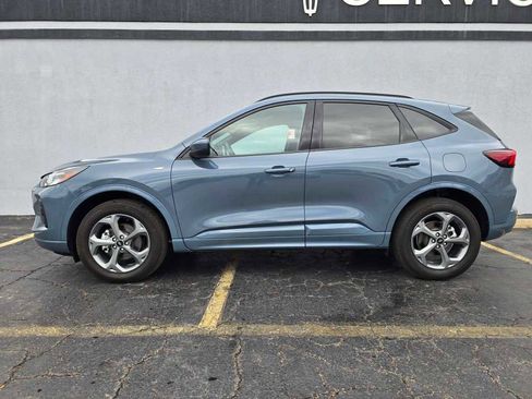 Used 2023 Ford Escape ST-Line Select image 7