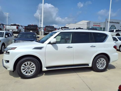 Used 2023 Nissan Armada SV w/ Cargo Package RWD image 8