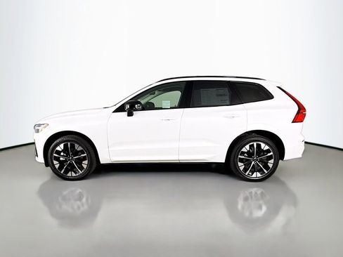New 2026 Volvo XC60 B5 Plus w/ Protection Package AWD/4WD image 4