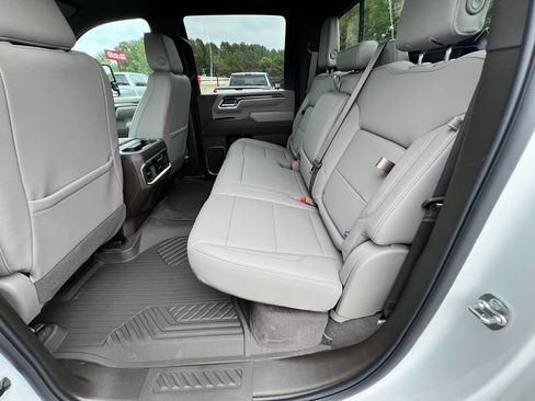 New 2026 Chevrolet Silverado 2500 LTZ w/ LTZ Convenience Package image 4