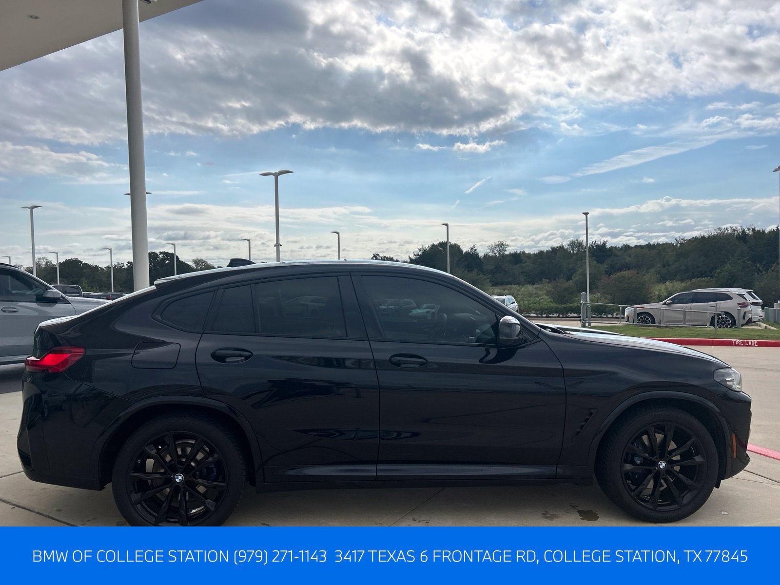 Used 2024 BMW X4 M40i w/ Premium Package AWD/4WD image 11
