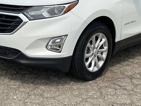 Used 2021 Chevrolet Equinox LS w/ LS Convenience Package FWD image 8
