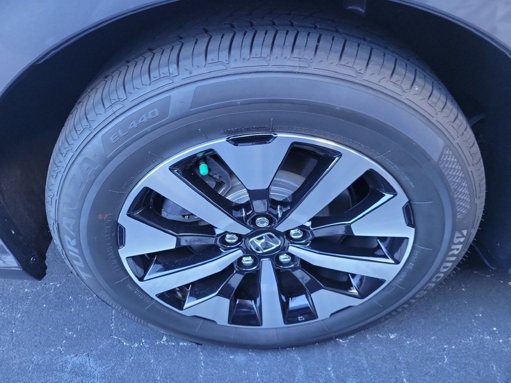Used 2026 Honda Odyssey EX-L image 11