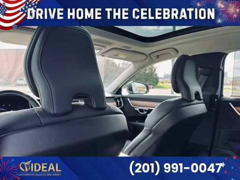 Used 2023 Volvo S90 B6 Plus AWD/4WD image 19