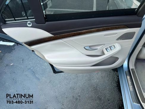 Used 2016 Mercedes-Benz S 550 Sedan w/ Premium Package image 19