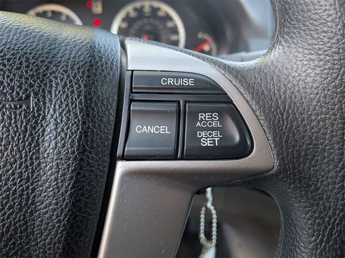 Used 2010 Honda Accord LX-P image 17