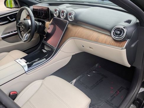 Certified 2023 Mercedes-Benz C 300 4MATIC Sedan image 21