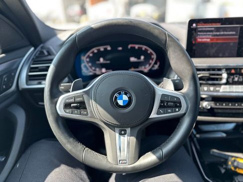 Used 2025 BMW X4 xDrive30i image 6
