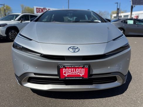 New 2026 Toyota Prius Plug-In Hybrid image 3