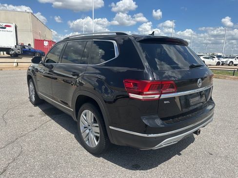 Used 2019 Volkswagen Atlas SEL Premium image 3