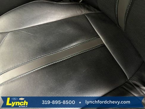 Used 2015 Ford F150 Platinum w/ Equipment Group 701A Luxury image 9