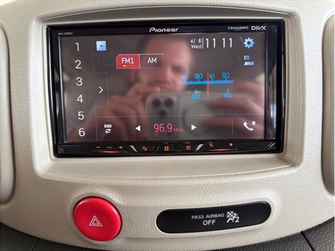 Used 2013 Nissan Cube 1.8 S w/ Interior Illumination Pkg image 19