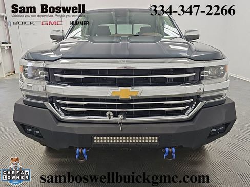Used 2018 Chevrolet Silverado 1500 High Country AWD/4WD image 3