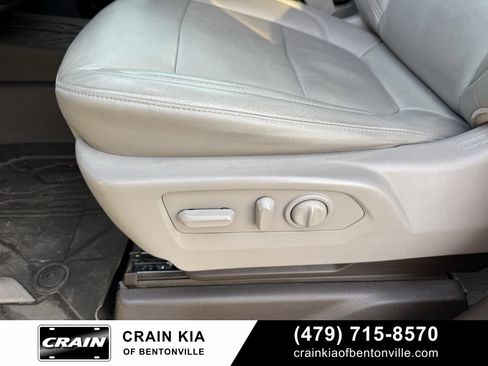 Used 2019 Chevrolet Silverado 1500 LT w/ Texas Edition image 12