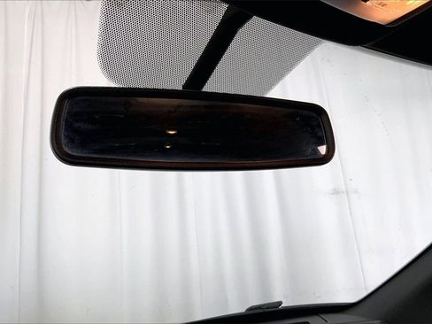 Used 2019 Ford Explorer XLT w/ Equipment Group 202A image 17