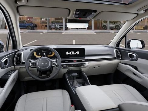 Used 2025 Kia Sorento S w/ Panoramic Sunroof Package FWD image 14