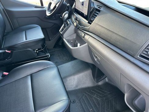 New 2026 Ford Transit 250 Low Roof image 17