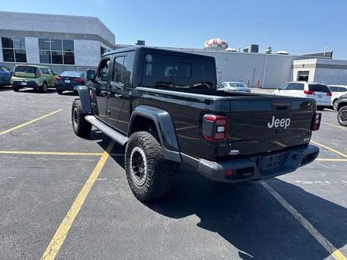 Used 2020 Jeep Gladiator Overland AWD/4WD image 8