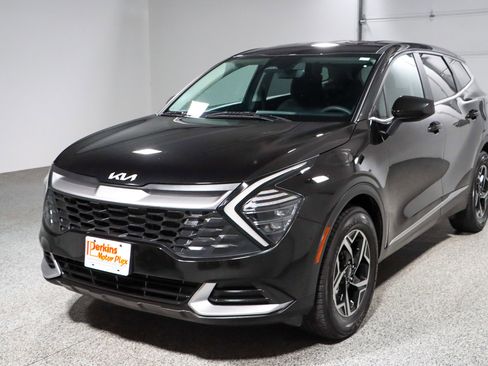 Used 2024 Kia Sportage LX FWD image 30