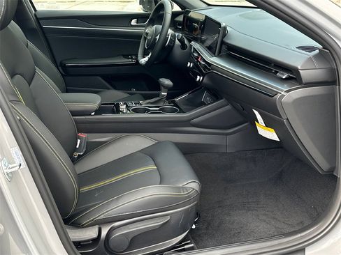 New 2026 Kia K5 GT image 11