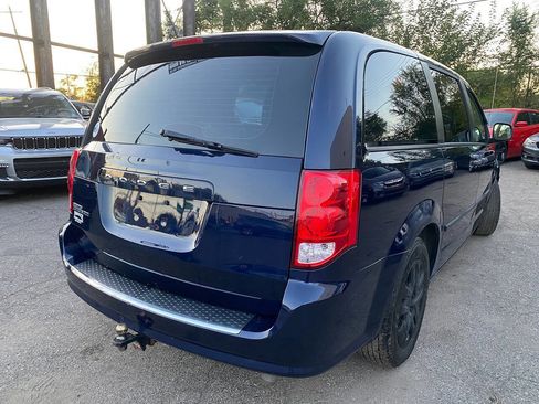 Used 2014 Dodge Grand Caravan American Value Package FWD image 7