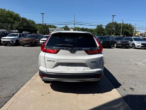 Used 2019 Honda CR-V EX image 6