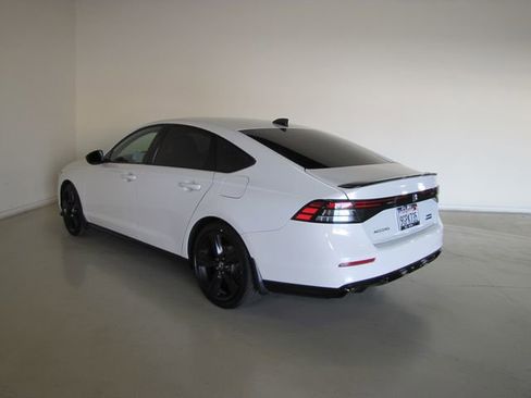 Certified 2023 Honda Accord Sport image 23