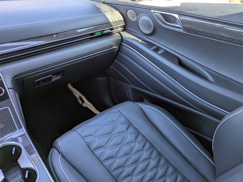 Used 2025 Genesis GV80 3.5T e-SC image 16