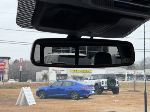 Used 2023 Ford F150 Lariat w/ Trailer Tow Package image 28